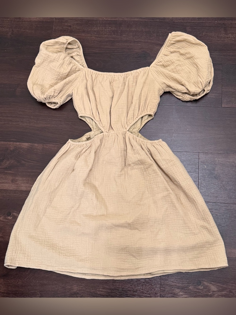 Sabo Skirt Tan Crinkle Puff Sleeve Cut Out Mini Dress Small